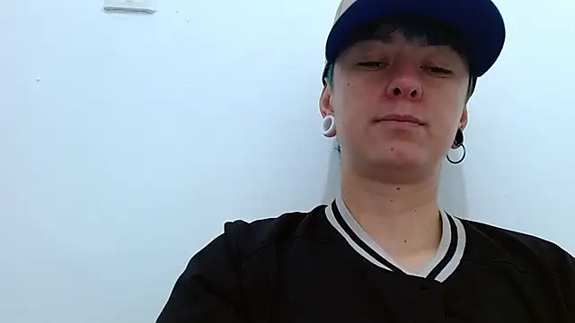 Snapshot of tomboyblue chatting on 02-24-26, 07:56 tomboyblue online show from 02-24-26, 07:56