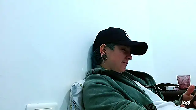 tomboyblue online show from 03-12-26, 12:06