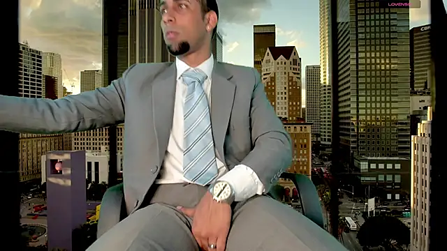 Snapshot of Paolo_johnson chatting on 03-03-25, 04:47 Paolo johnson online show from 03-03-25, 04:47