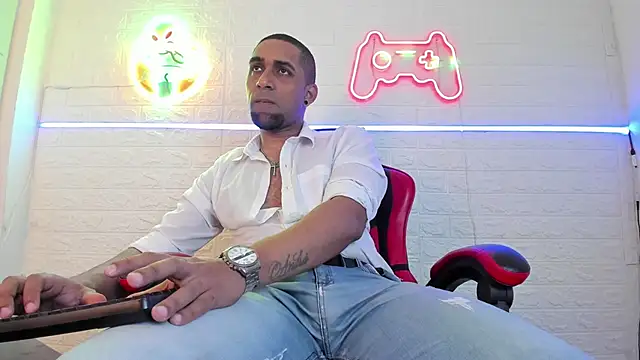 Paolo johnson online show from 12-01-25, 04:28