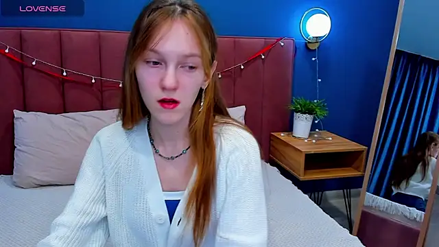 VanillaKelly online show from 02-12-25, 12:16