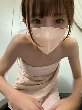 Snapshot of shihori_s2 chatting on 01-16-26, 07:18 shihori s2 online show from 01-16-26, 07:18