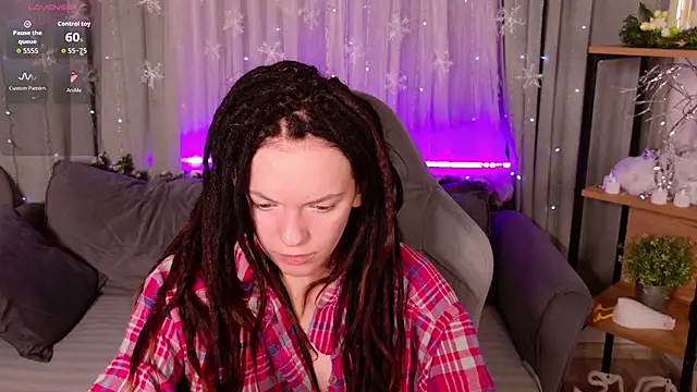 Snapshot of CoreyJane chatting on 12-18-25, 05:57 CoreyJane online show from 12-18-25, 05:57