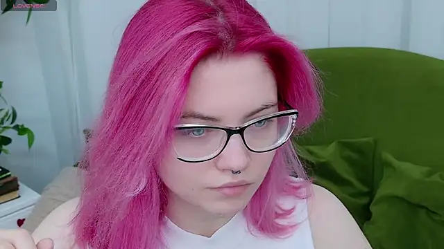 Lisa Adam online show from 12-05-25, 04:14