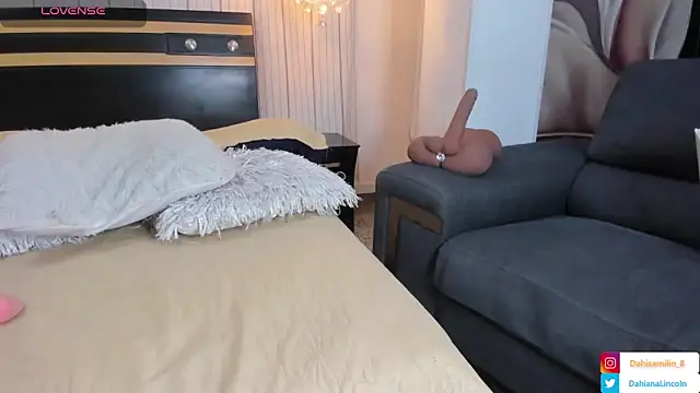 DahianaLincoln online show from 02-01-25, 07:02