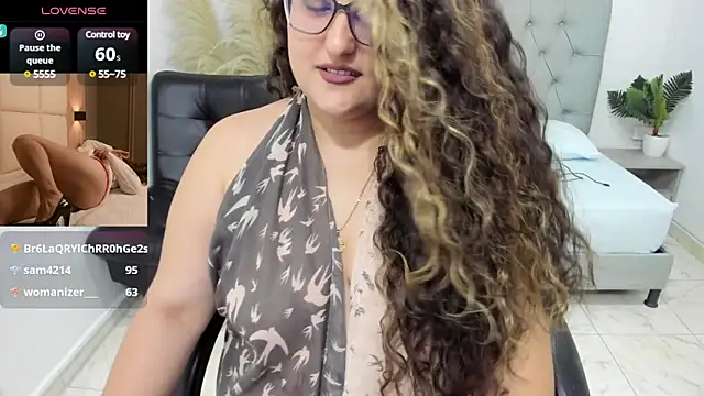 Snapshot of niraksil chatting on 01-31-25, 03:11 niraksil online show from 01-31-25, 03:11