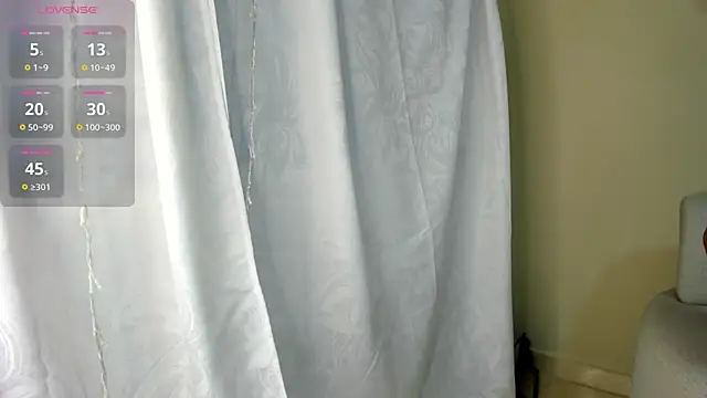 Snapshot of dahian_carter chatting on 05-27-26, 09:06 dahian carter online show from 05-27-26, 09:06