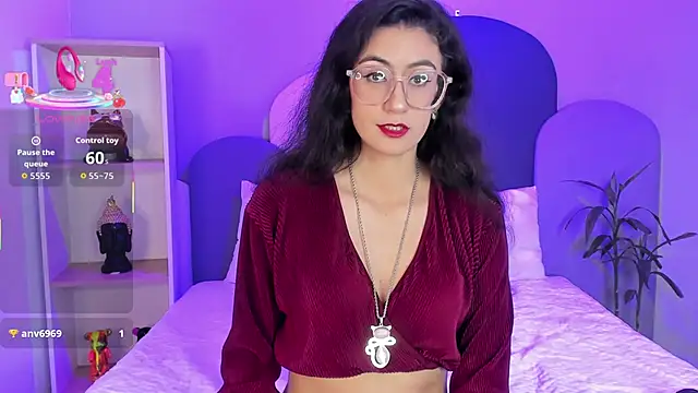 SophieGomez22 online show from 09-13-25, 11:21