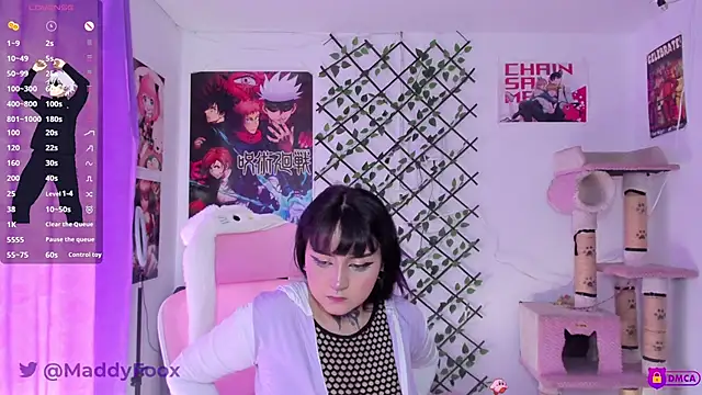 Snapshot of MaddyFooxx chatting on 04-30-26, 10:03 MaddyFooxx online show from 04-30-26, 10:03