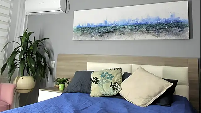 rebeca cortez  online show from 04-18-26, 05:39