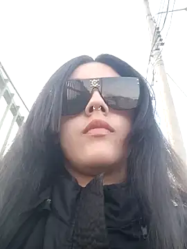 Snapshot of Mazikeen-- chatting on 01-07-25, 10:41 Mazikeen-- online show from 01-07-25, 10:41