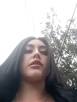Snapshot of Mazikeen-- chatting on 02-28-25, 10:28 Mazikeen-- online show from 02-28-25, 10:28