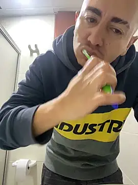 DanielGomez9 online show from 12-27-24, 01:00