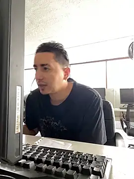 DanielGomez9 online show from 02-03-25, 01:30