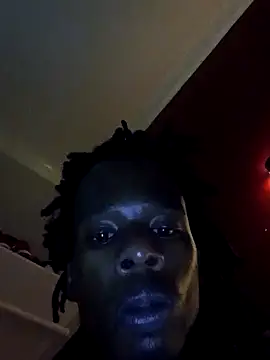 Snapshot of Puffgettingstuffed chatting on 09-16-25, 01:23 Puffgettingstuffed online show from 09-16-25, 01:23