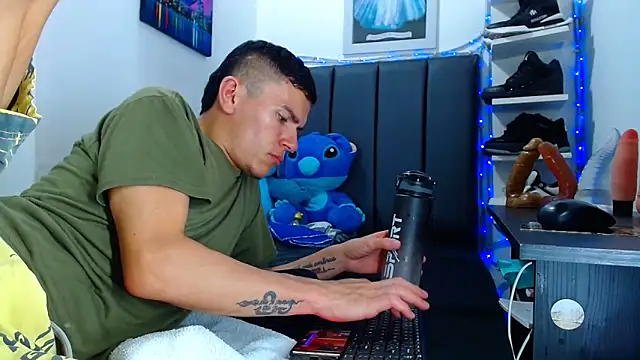 Snapshot of LaGersoon chatting on 02-27-25, 03:25 LaGersoon online show from 02-27-25, 03:25