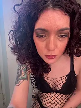 Snapshot of Strawberry_queen91 chatting on 02-19-26, 02:02 Strawberry queen91 online show from 02-19-26, 02:02