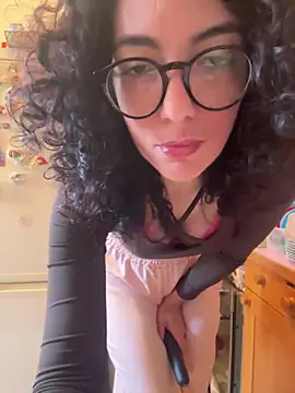 Strawberry queen91 online show from 04-22-26, 03:57