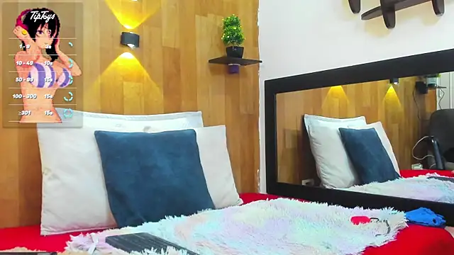 marianaa90 online show from 09-22-25, 07:05