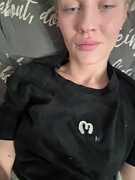 Nikol Clare online show from 05-30-26, 12:35