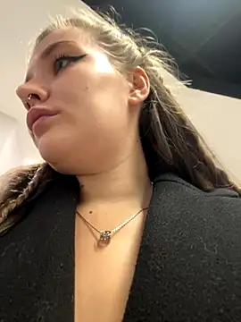 Holy Tereza online show from 11-09-25, 03:43