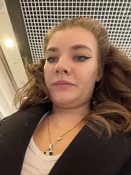 Snapshot of Holy_Tereza chatting on 04-24-26, 03:36 Holy Tereza online show from 04-24-26, 03:36