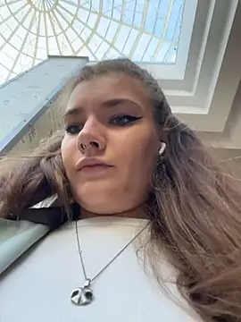 Snapshot of Holy_Tereza chatting on 06-07-26, 03:27 Holy Tereza online show from 06-07-26, 03:27