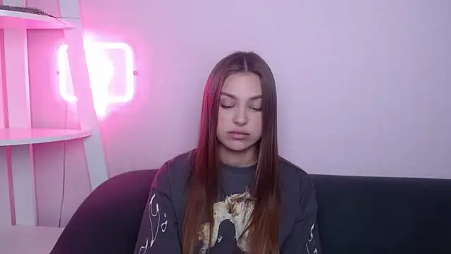 MilanaAngelAs online show from 04-07-26, 07:36