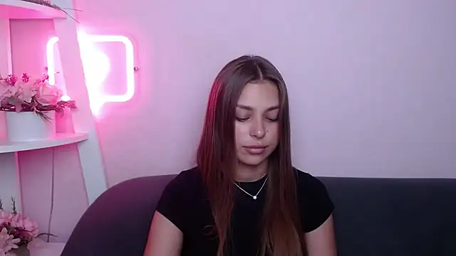 MilanaAngelAs online show from 07-20-26, 10:39