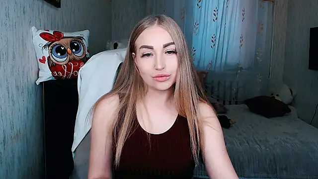 Snapshot of _KittyBoo chatting on 11-19-25, 07:19 KittyBoo online show from 11-19-25, 07:19