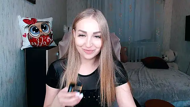 Snapshot of _KittyBoo chatting on 11-24-25, 06:35 KittyBoo online show from 11-24-25, 06:35