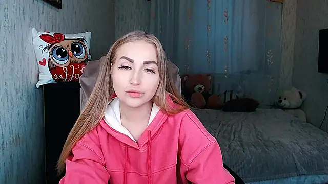 Snapshot of _KittyBoo chatting on 11-25-25, 06:57 KittyBoo online show from 11-25-25, 06:57