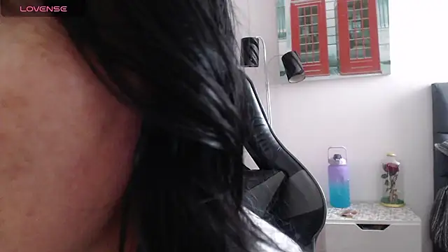 miawilson 1 online show from 03-08-25, 10:24