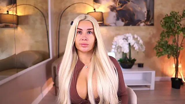 EvaZane online show from 03-30-26, 09:49