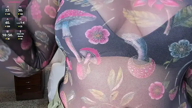 Snapshot of vanity_sex chatting on 01-18-25, 11:43 vanity sex online show from 01-18-25, 11:43