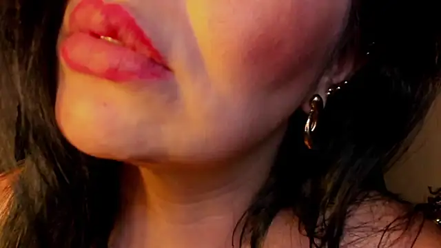 Snapshot of charlottemeyerr chatting on 02-21-25, 04:59 charlottemeyerr online show from 02-21-25, 04:59