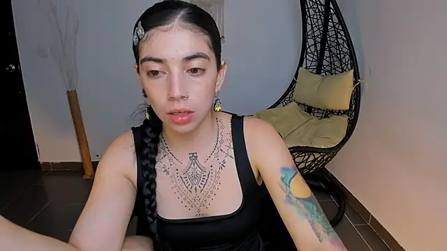 Nina-monroe online show from 02-13-25, 10:54