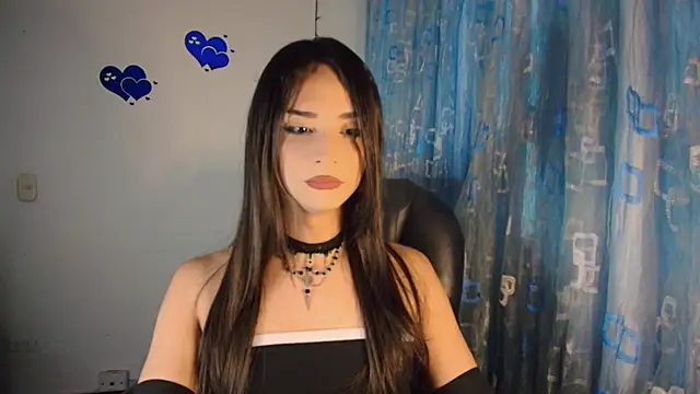 Snapshot of Dollbehavior_ chatting on 11-08-25, 02:23 Dollbehavior online show from 11-08-25, 02:23