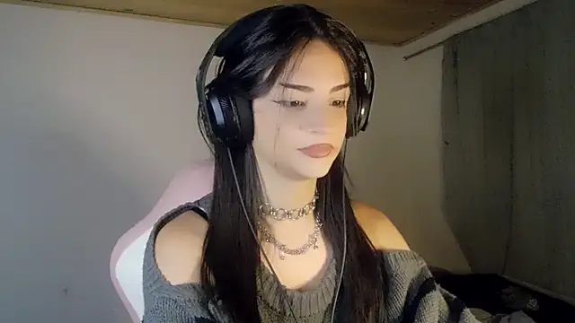 Snapshot of Dollbehavior_ chatting on 01-10-26, 06:37 Dollbehavior online show from 01-10-26, 06:37