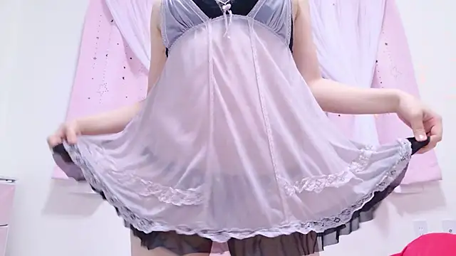Snapshot of -YU- chatting on 05-10-26, 05:51 -YU- online show from 05-10-26, 05:51