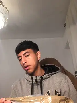 modelo180 online show from 11-05-25, 08:42