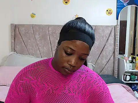 sheryl me online show from 04-10-26, 05:01