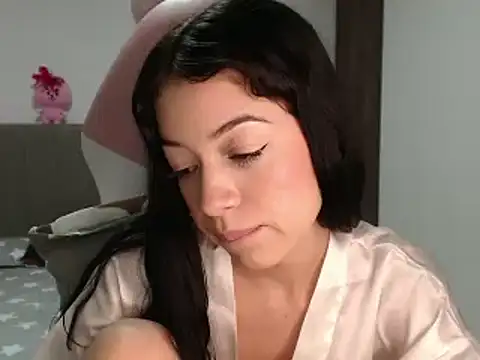 Snapshot of Caribbean_beauty_ chatting on 02-25-25, 12:47 Caribbean beauty online show from 02-25-25, 12:47