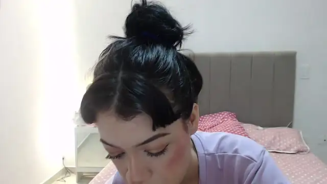 Snapshot of Caribbean_beauty_ chatting on 10-17-25, 11:07 Caribbean beauty online show from 10-17-25, 11:07