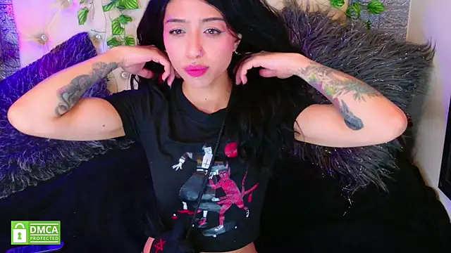 REDHOTTER  online show from 11-22-25, 07:46