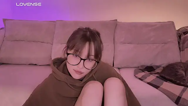 Snapshot of yourconcept chatting on 11-26-25, 05:58 yourconcept online show from 11-26-25, 05:58