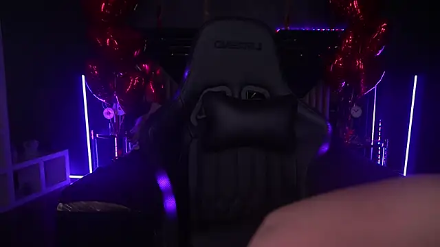 CoolTatis online show from 02-12-25, 09:33