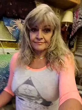 Snapshot of annika_lately chatting on 10-20-25, 02:23 annika lately online show from 10-20-25, 02:23