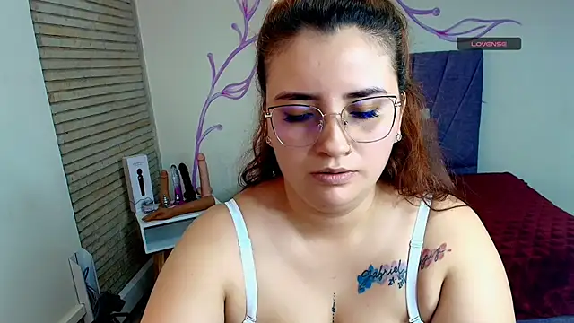ZaraNolimits  online show from 12-02-24, 10:34