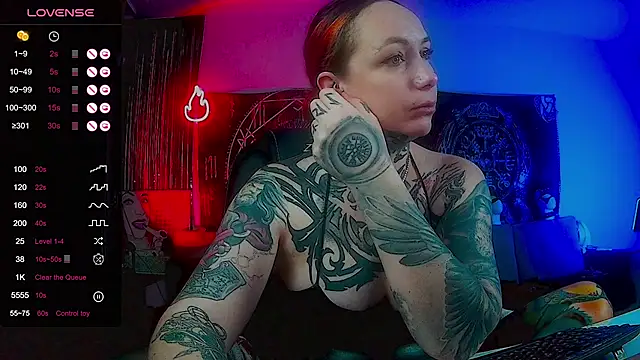 Snapshot of miss_jenna_lovee chatting on 02-18-26, 12:39 miss jenna lovee online show from 02-18-26, 12:39